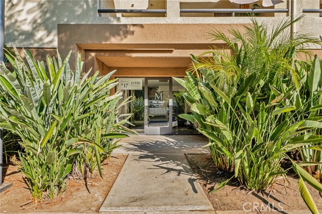 Detail Gallery Image 20 of 30 For 21550 Burbank Bld #111,  Woodland Hills,  CA 91367 - 1 Beds | 1 Baths