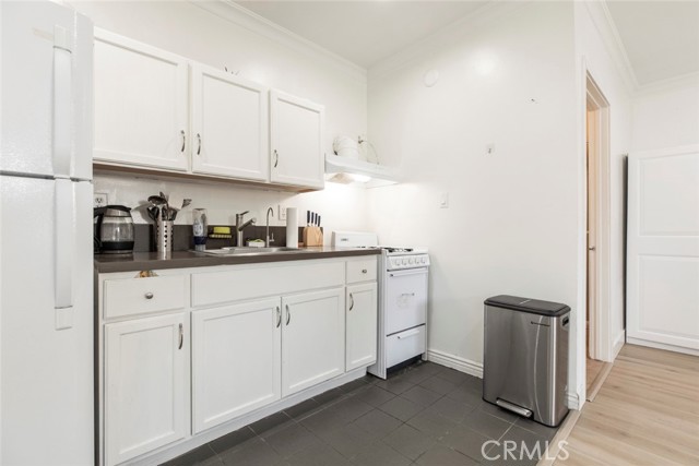 Detail Gallery Image 49 of 57 For 7106 Teesdale Ave, North Hollywood,  CA 91605 - 3 Beds | 2 Baths