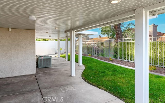 Detail Gallery Image 9 of 32 For 43240 Corte Almonte, Temecula,  CA 92592 - 3 Beds | 2 Baths