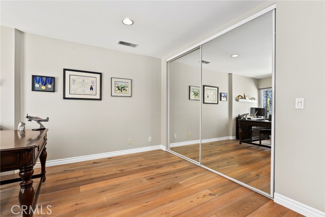 4855 Arcola Avenue, Toluca Lake CA: https://media.crmls.org/medias/0cf394e7-293b-429f-b073-50ce3a4dbfdd.jpg