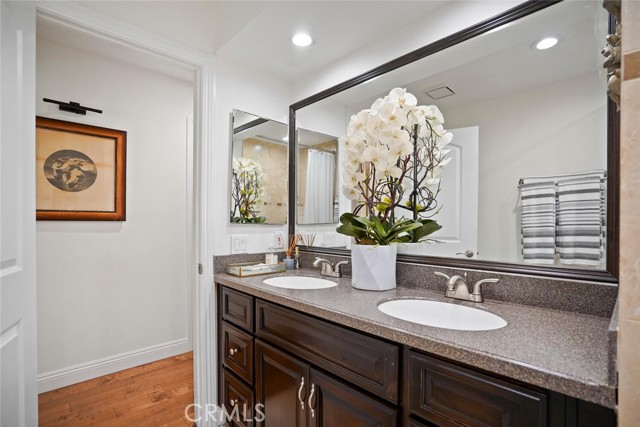 Detail Gallery Image 34 of 75 For 6617 Oak Forest Dr, Oak Park,  CA 91377 - 3 Beds | 2/1 Baths