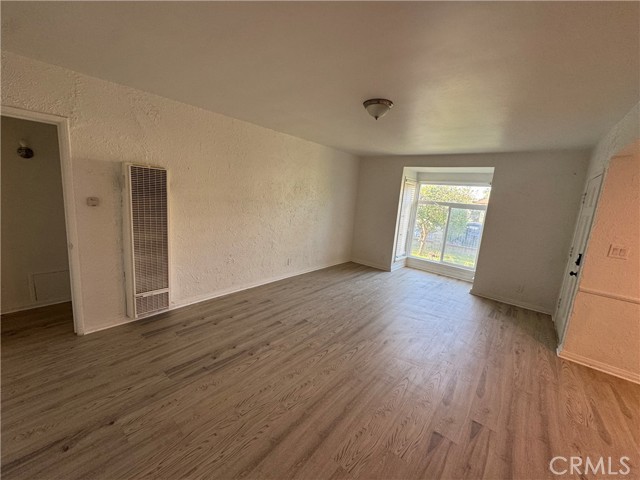 Detail Gallery Image 11 of 39 For 2916 Halldale, Los Angeles,  CA 90018 - 3 Beds | 2 Baths