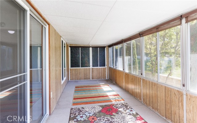 Detail Gallery Image 31 of 45 For 19202 Avenue of the Oaks a,  Newhall,  CA 91321 - 2 Beds | 2 Baths