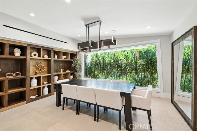 4609 Louise Avenue, Encino CA: https://media.crmls.org/medias/0cf7fa9f-6a08-45b5-b175-9525d09c4e19.jpg