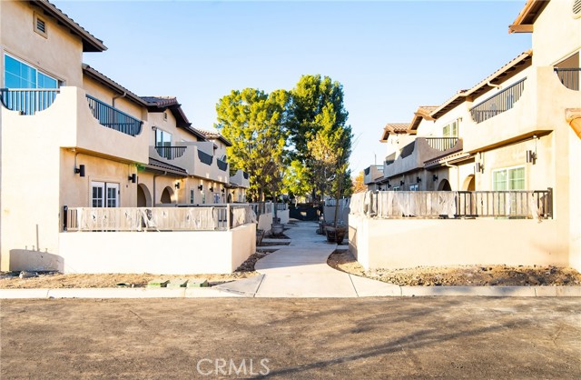 Detail Gallery Image 22 of 43 For 5502 E Los Angeles Ave #3,  Simi Valley,  CA 93063 - 3 Beds | 2/1 Baths