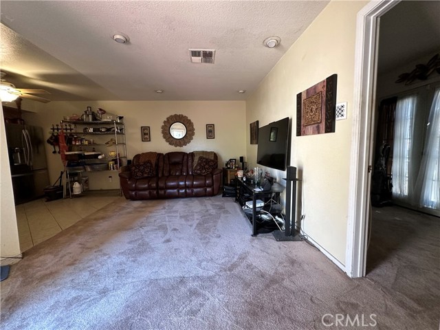 Detail Gallery Image 5 of 12 For 1942 Hawaii St, West Covina,  CA 91792 - 2 Beds | 1 Baths