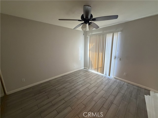 Detail Gallery Image 6 of 8 For 768 La Tierra, Corona,  CA 92879 - 2 Beds | 2 Baths