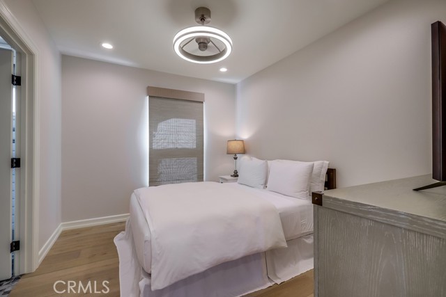 627 7th Street, Huntington Beach CA: https://media.crmls.org/medias/0cfa6bc4-25a1-4357-bde0-206fec118f29.jpg