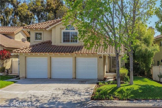 Detail Gallery Image 2 of 55 For 34 Reata, Rancho Santa Margarita,  CA 92688 - 4 Beds | 2/1 Baths