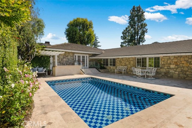 Photo of 12 Georgeff Road, Rolling Hills, CA 90274