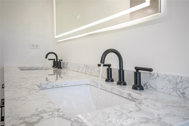 Detail Gallery Image 52 of 58 For 542 Arbor Ct, Simi Valley,  CA 93065 - 4 Beds | 2/1 Baths
