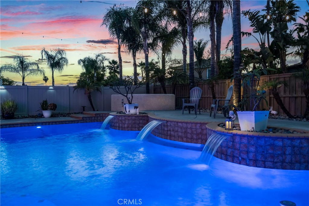 29248 Oakmont Court
