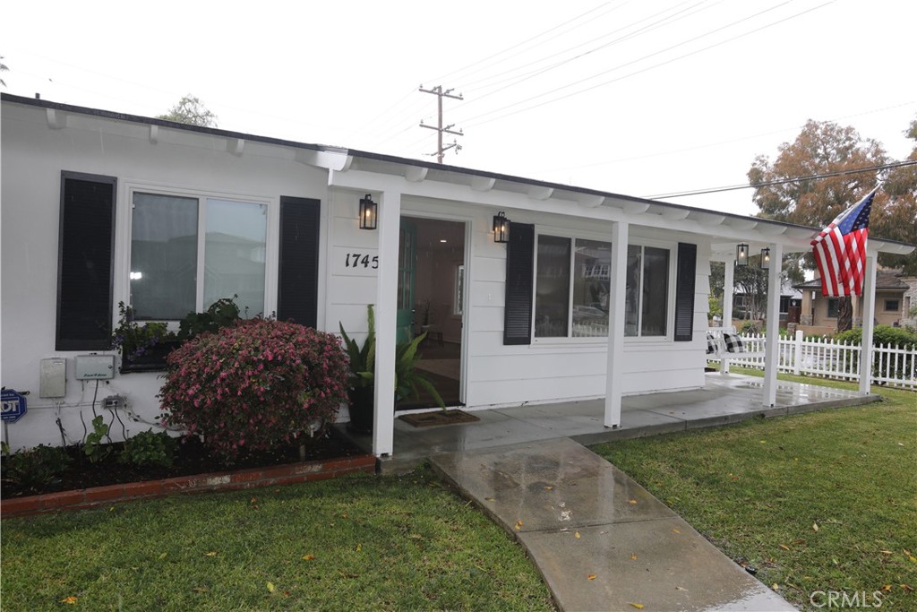 1745 Paloma Drive