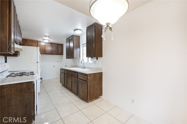 Detail Gallery Image 15 of 38 For 2131 Avenida Olivos, Hemet,  CA 92545 - 2 Beds | 1 Baths