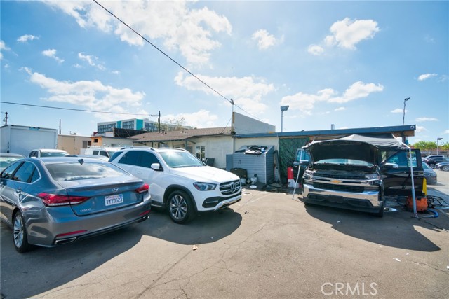 Image 4 of 8 For 9943 Garden Grove Boulevard
