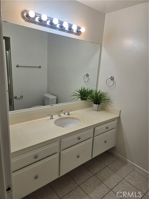 Image 8 of 52 For 3721 Country Club Drive 18