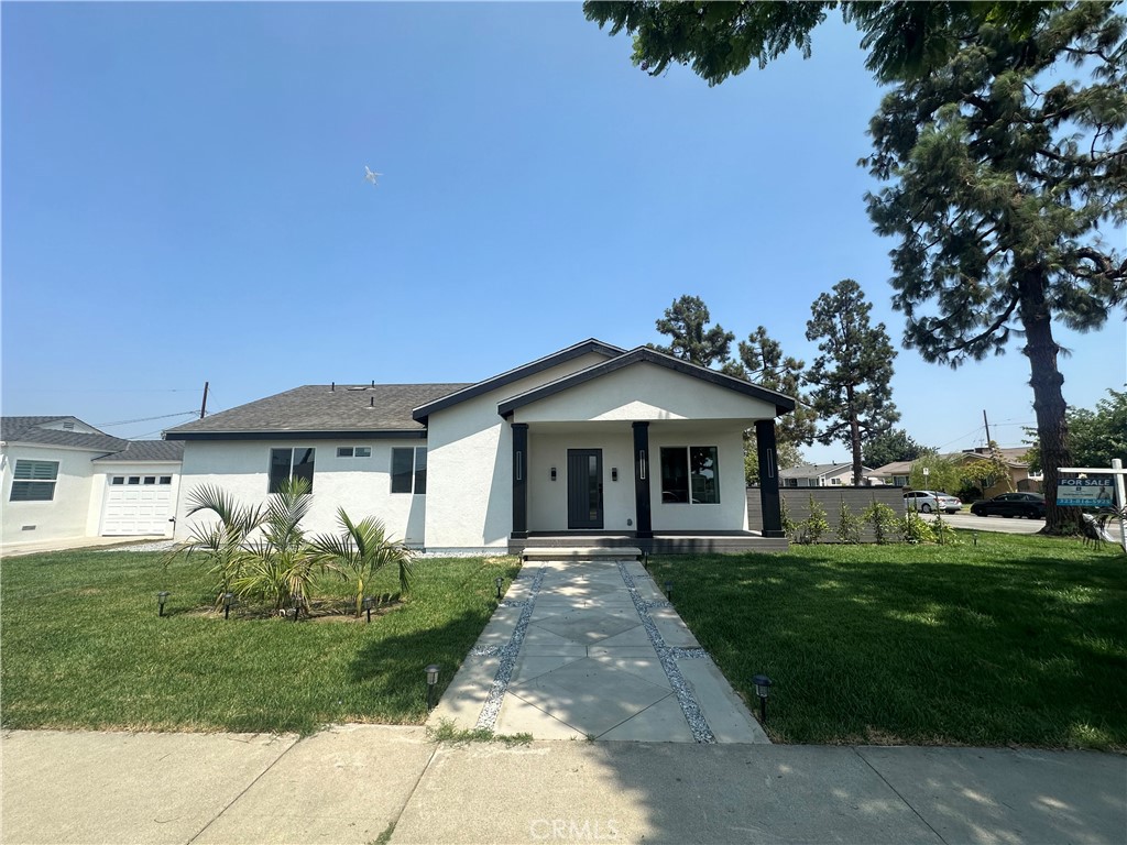 9555 Reichling Ln