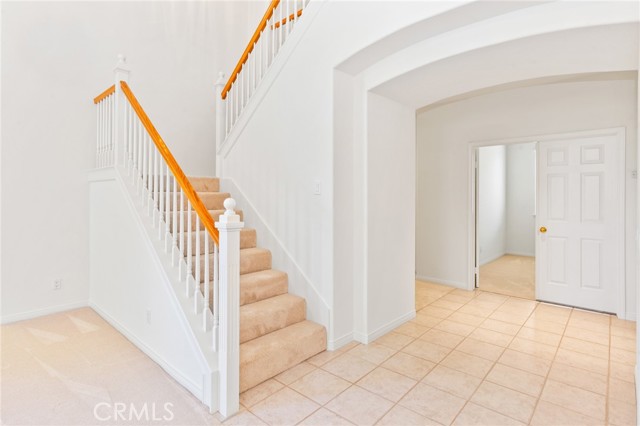 2311 Gillingham Circle, Thousand Oaks CA: https://media.crmls.org/medias/0cfea5a2-7ffe-4bbf-9c0e-345faa52a4b0.jpg