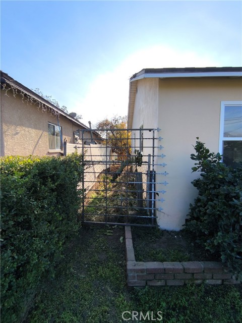 Detail Gallery Image 5 of 33 For 11326 Forest Grove, El Monte,  CA 91731 - 2 Beds | 1 Baths