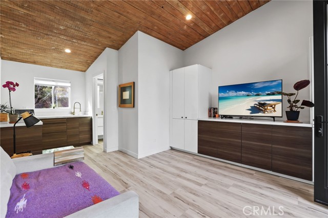 Detail Gallery Image 36 of 52 For 4123 North Virginia Road, Long Beach,  CA 90807 - 3 Beds | 2 Baths