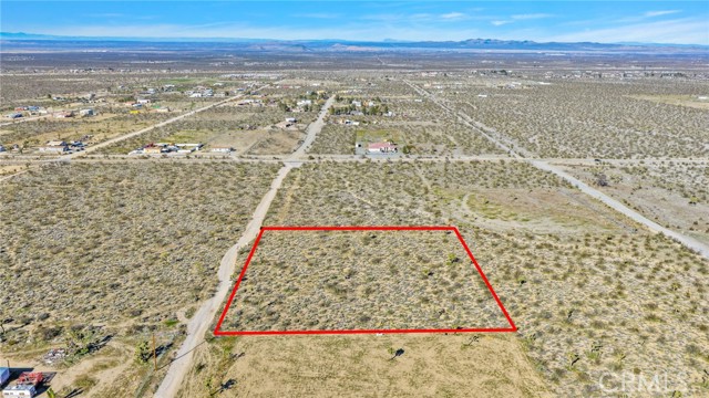 Detail Gallery Image 7 of 14 For 11982 Redwood Rd, Pinon Hills,  CA 92372 - – Beds | – Baths