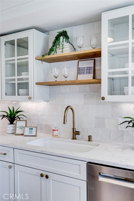 639 Paseo De La Playa, Redondo Beach, California 90277, 2 Bedrooms Bedrooms, ,1 BathroomBathrooms,Residential,For Sale,Paseo De La Playa,SB25188474