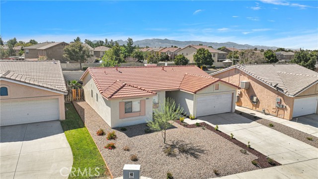 Detail Gallery Image 36 of 43 For 14221 Surrey Ct, Victorville,  CA 92394 - 3 Beds | 2 Baths