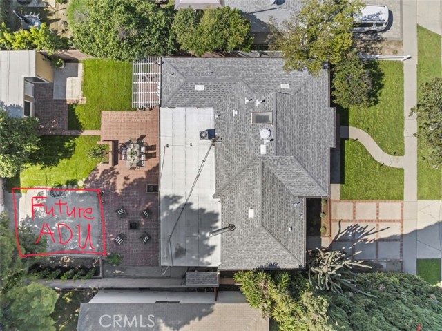 Detail Gallery Image 41 of 44 For 17008 Hartland St, Lake Balboa,  CA 91406 - 4 Beds | 2 Baths