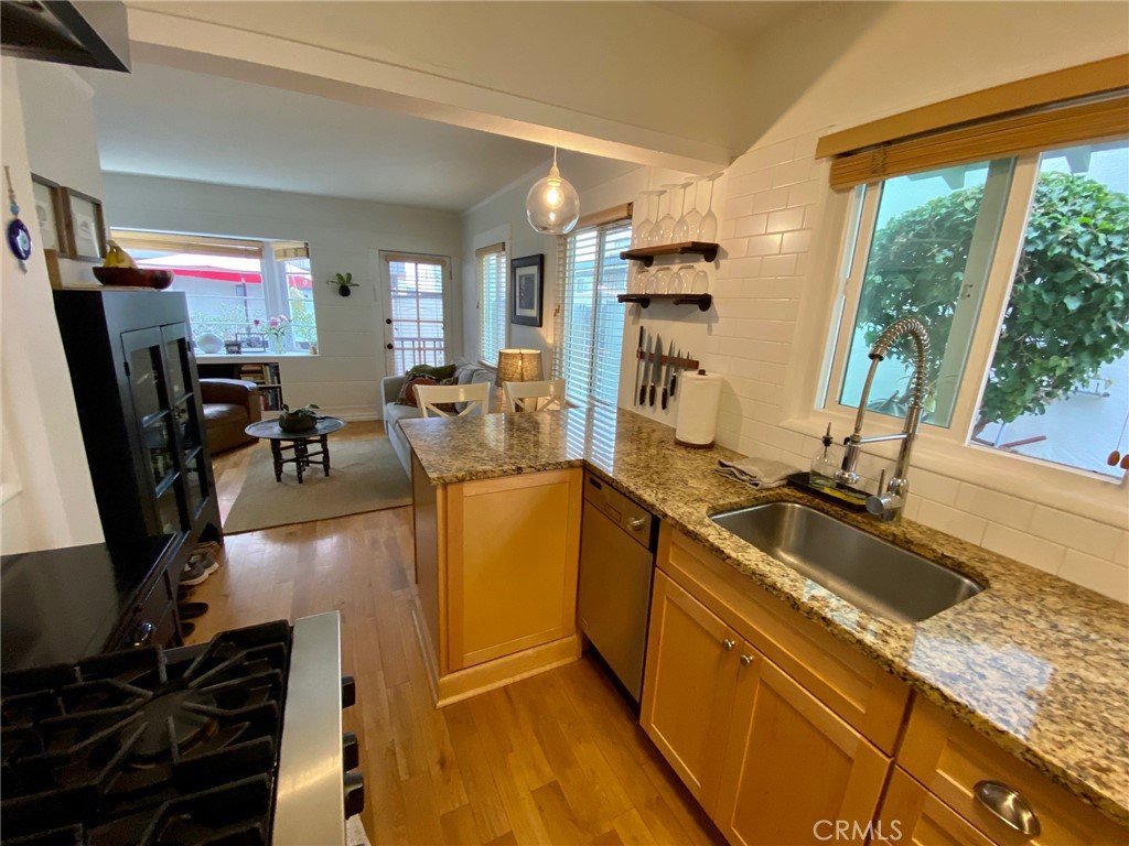 319 Bayview Dr