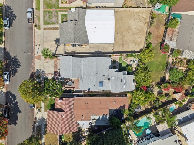 242 N Camino Arroyo, Anaheim CA: https://media.crmls.org/medias/0d01794f-5472-4eeb-8bfe-9641478532bc.jpg
