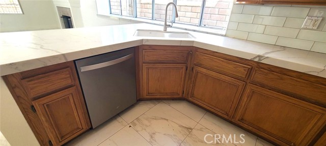 Detail Gallery Image 11 of 28 For 5635 Delacroix Way, Yorba Linda,  CA 92887 - 4 Beds | 2/1 Baths