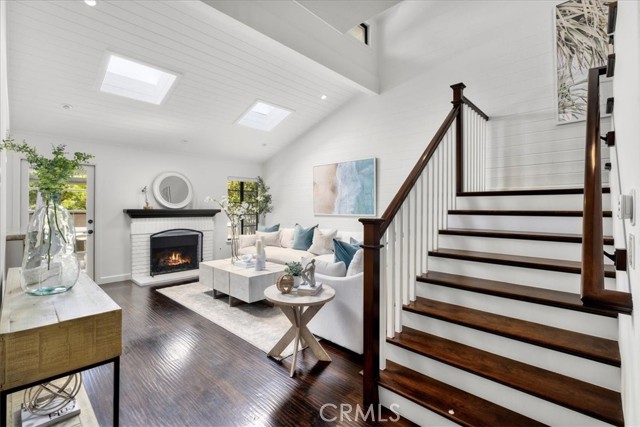 9 Nantucket Place, Manhattan Beach, California 90266, 3 Bedrooms Bedrooms, ,3 BathroomsBathrooms,Residential,Sold,Nantucket,SB23134851