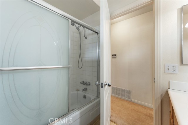 35230 San Carlos Street, Yucaipa CA: https://media.crmls.org/medias/0d04a0ab-8266-473f-a250-1ec9fe5c7b33.jpg