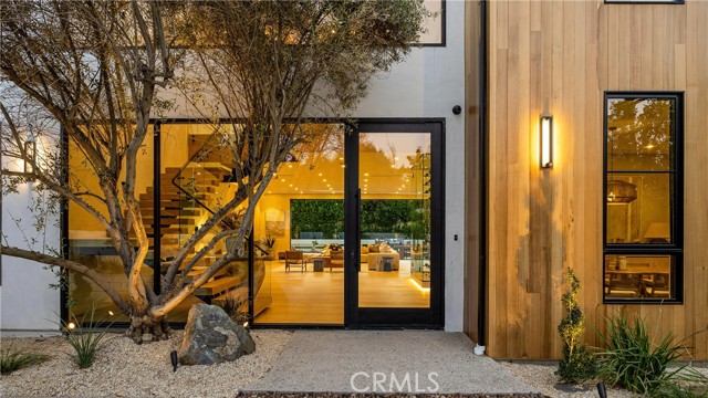 5461 Bothwell Road, Tarzana CA: https://media.crmls.org/medias/0d04c921-0ced-4f73-82cc-393e445dec20.jpg
