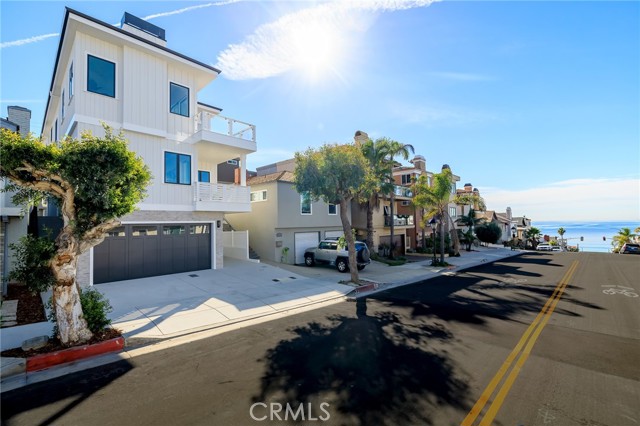 412 Marine Ave, Manhattan Beach, California 90266, 3 Bedrooms Bedrooms, ,3 BathroomsBathrooms,Residential,Sold,Marine Ave,SB23207712