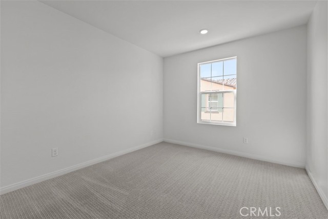 Detail Gallery Image 9 of 15 For 4197 E Carmel Privado, Ontario,  CA 91761 - 3 Beds | 2/1 Baths