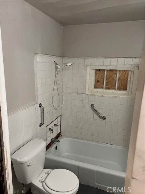 5301 Huntington Drive, Los Angeles, California 90032, 2 Bedrooms Bedrooms, ,1 BathroomBathrooms,Residential,For Sale,5301 Huntington Drive,CRDW23193042