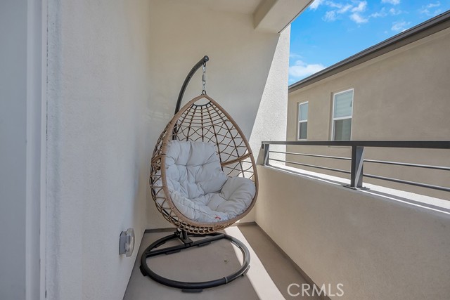 Detail Gallery Image 46 of 52 For 27238 Red Willow Ct, Valencia,  CA 91381 - 4 Beds | 2/1 Baths