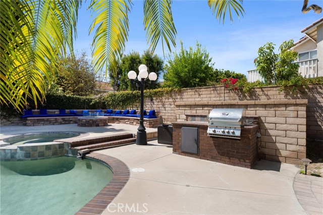 24370 La Homa, Yorba Linda CA: https://media.crmls.org/medias/0d06de43-8834-4682-83e7-ebcc3bd14375.jpg