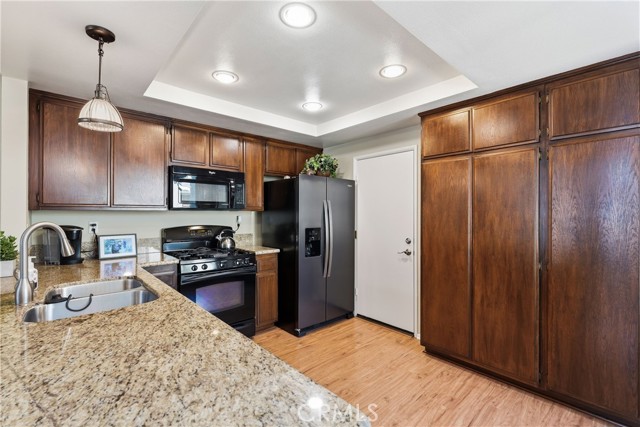 Detail Gallery Image 11 of 45 For 5380 via De La Zorra, Yorba Linda,  CA 92887 - 2 Beds | 2 Baths