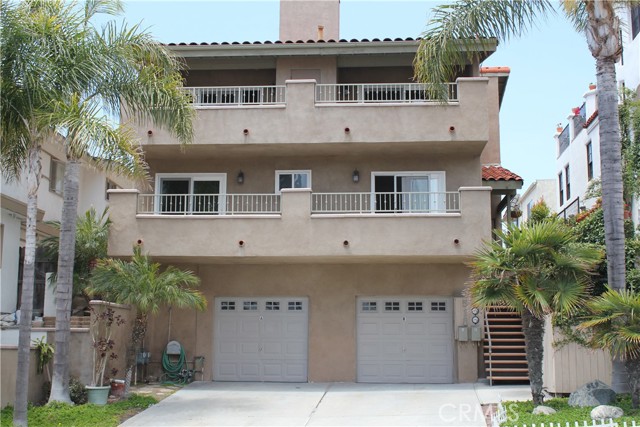 518 Avenida Victoria