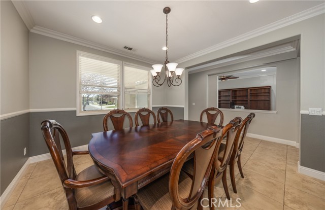 1244 Sea Lavender Lane, Beaumont CA: https://media.crmls.org/medias/0d076978-8153-4fb4-aae3-3b51f04ccd1a.jpg
