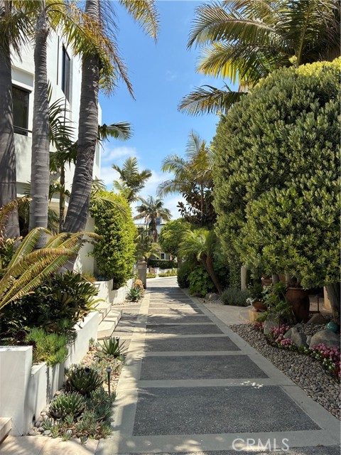 Detail Gallery Image 10 of 39 For 263 Ginevra, Long Beach,  CA 90803 - 3 Beds | 2 Baths