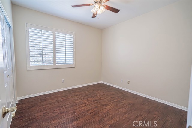 25910 Tennyson Lane, Stevenson Ranch CA: https://media.crmls.org/medias/0d07f501-3652-4da8-b934-59d24e27eaf0.jpg
