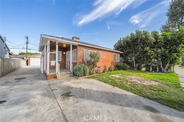 Detail Gallery Image 4 of 29 For 10114 Wadsworth, Los Angeles,  CA 90002 - 3 Beds | 1 Baths