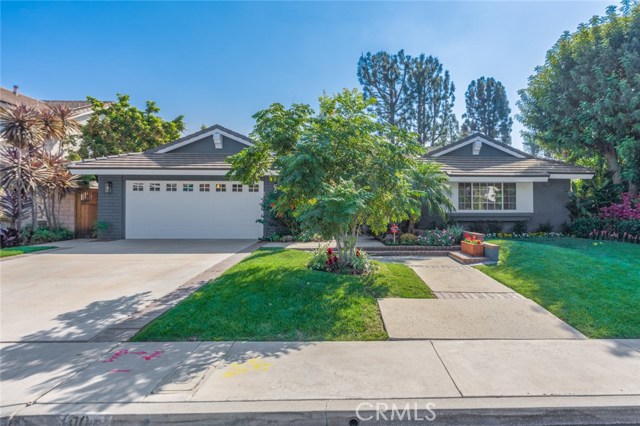 100 S Starflower St, Brea, CA 92821