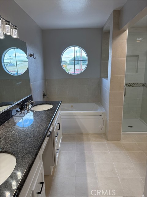 Detail Gallery Image 14 of 20 For 8462 Heil Ave, Huntington Beach,  CA 92647 - 4 Beds | 2/1 Baths