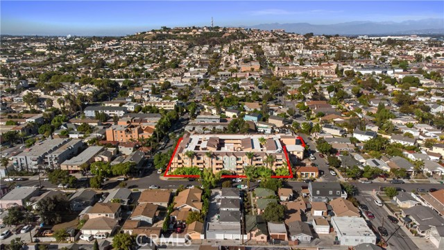 Detail Gallery Image 38 of 39 For 2507 E 15th #304,  Long Beach,  CA 90804 - 2 Beds | 2 Baths