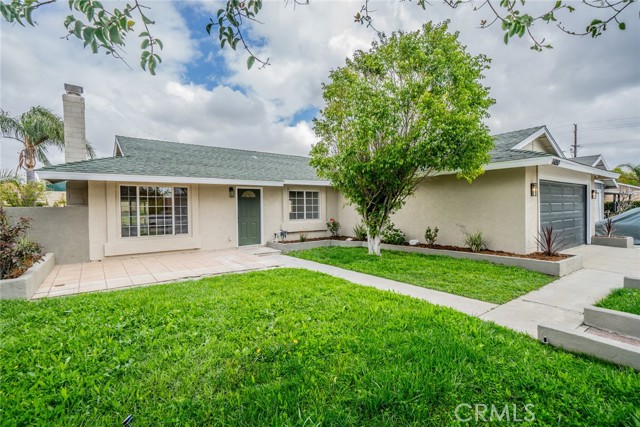 Detail Gallery Image 5 of 25 For 16060 Fairview Ct, Fontana,  CA 92336 - 4 Beds | 2 Baths