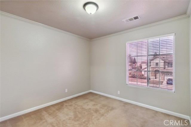 7538 N Erie Avenue, Fresno CA: https://media.crmls.org/medias/0d09bac3-8670-4ff5-bd99-373d24a27d57.jpg